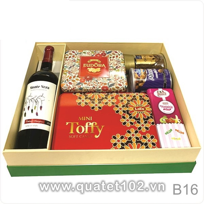 Hộp Quà Tết QT016