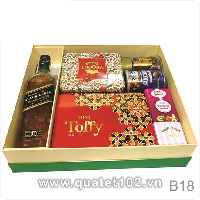Hộp Quà Tết QT018