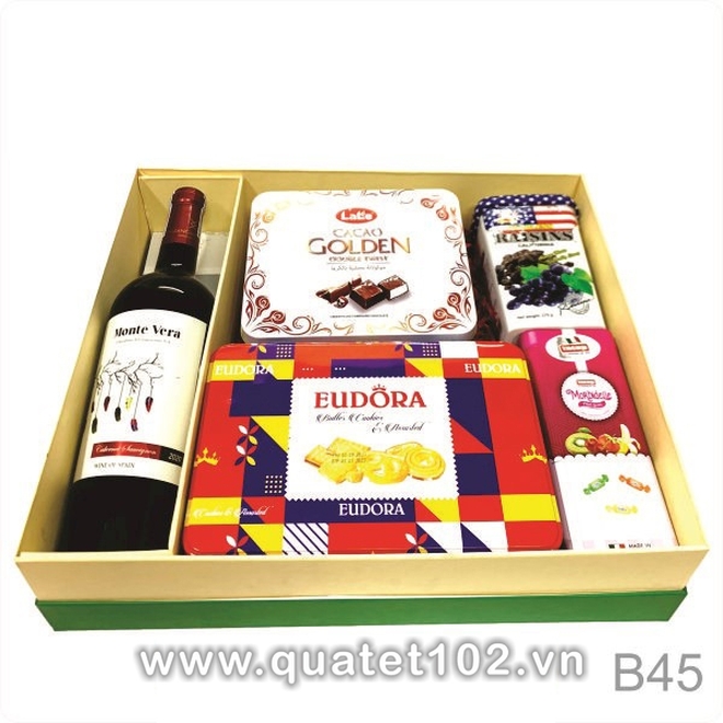 Hộp Quà Tết QT045