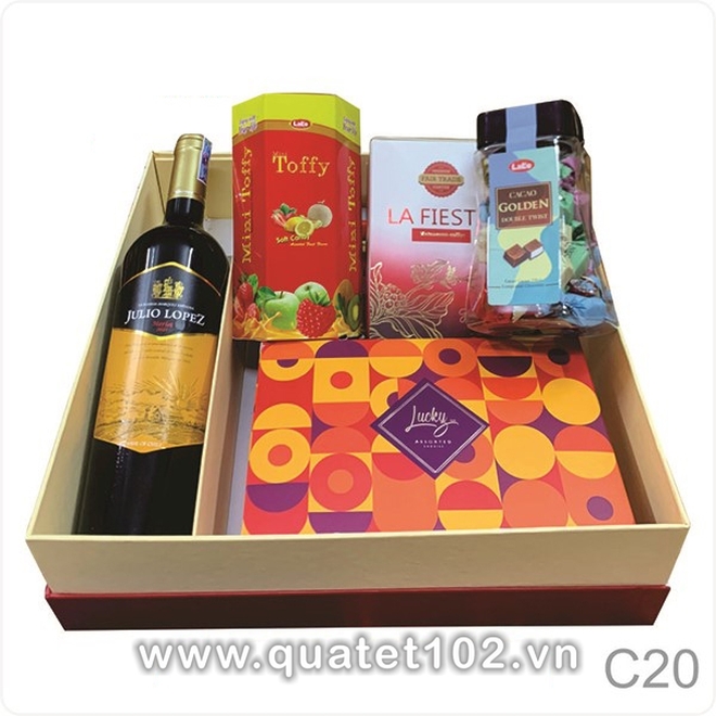 Hộp Quà Tết QT066