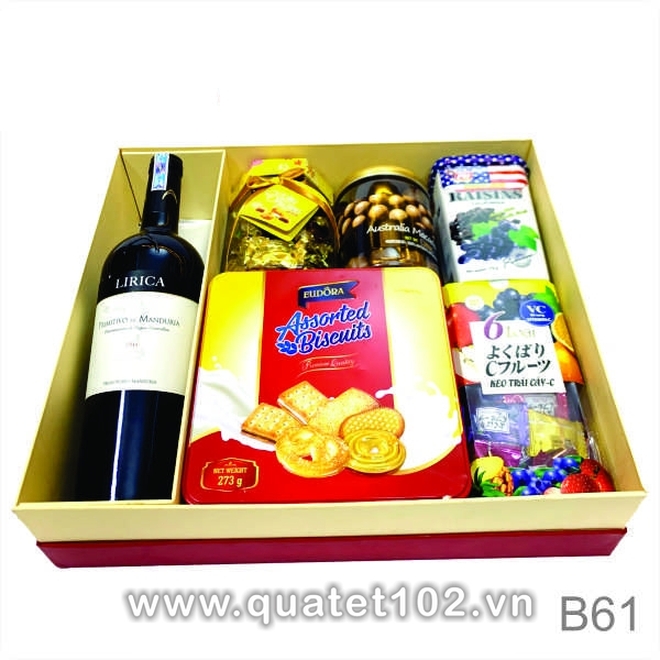 Hộp Quà Tết QT095