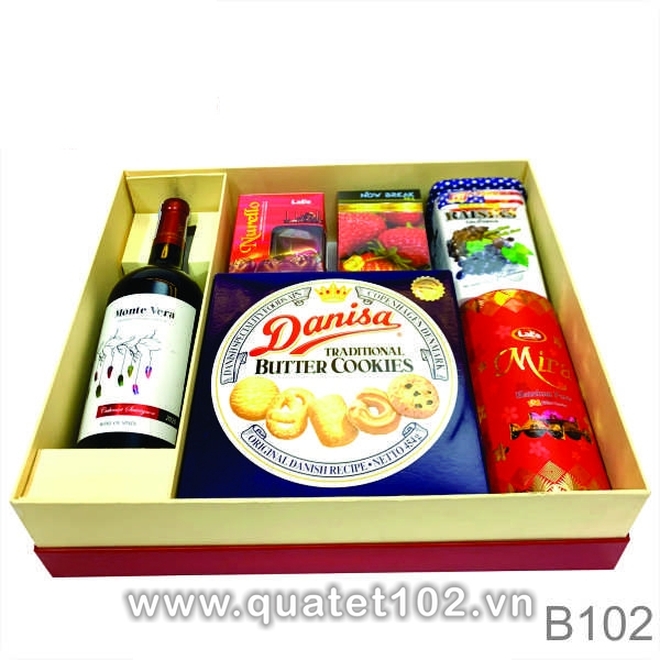 Hộp Quà Tết QT136