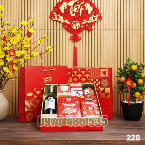 Hộp Quà Tết QT228