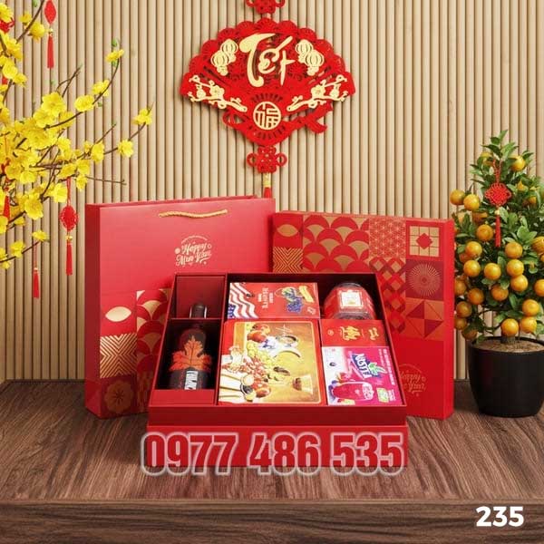 Hộp Quà Tết QT235