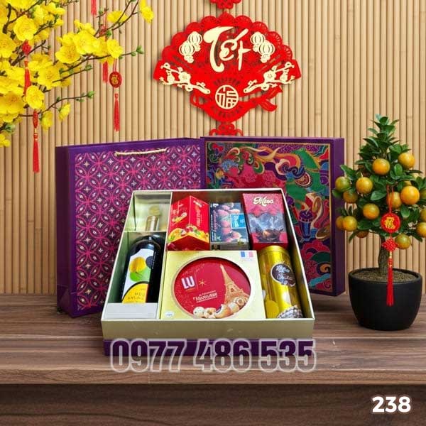 Hộp Quà Tết QT238