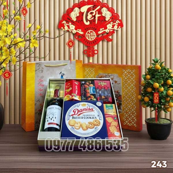 Hộp Quà Tết QT243