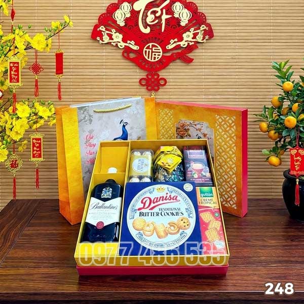 Hộp Quà Tết QT248