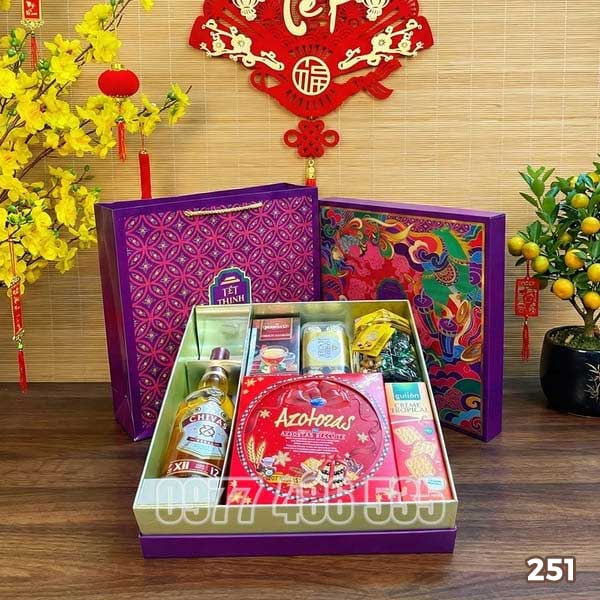 Hộp Quà Tết QT251