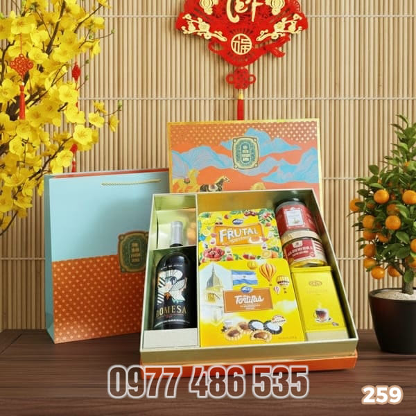 Hộp Quà Tết QT259